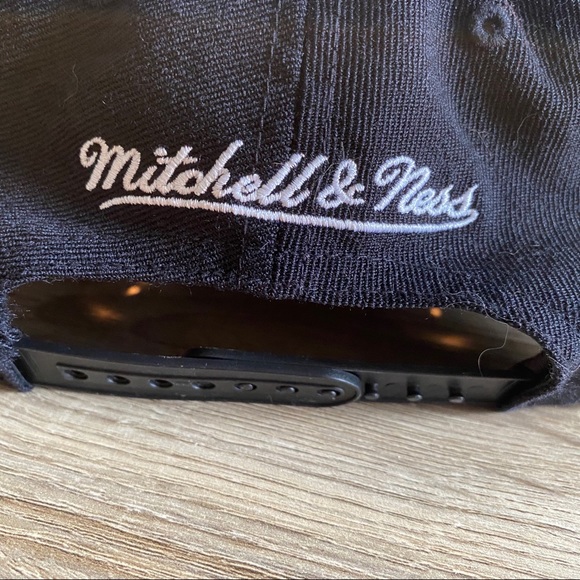 MOVING SALE Chicago Bulls Snapback - Picture 3 of 6